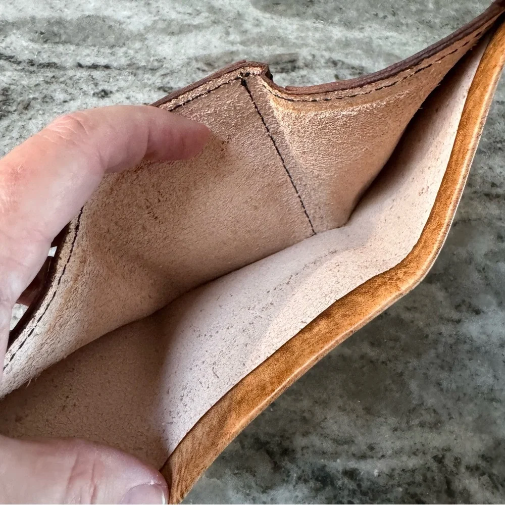 Borinquen tan leather handcrafted trifold wallet
